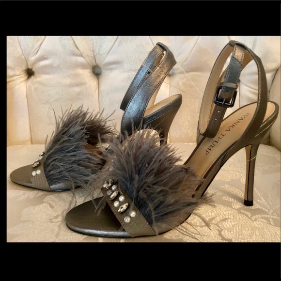 I VANKA TRUMP SUEDE/JEWELED OSTRICH FEATHER HEELS - Picture 5 of 8
